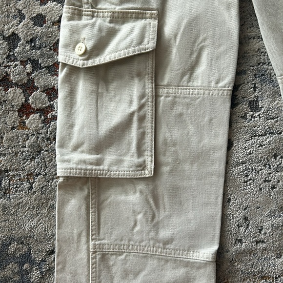 Aritzia/Tna cargo pants - Picture 2 of 4